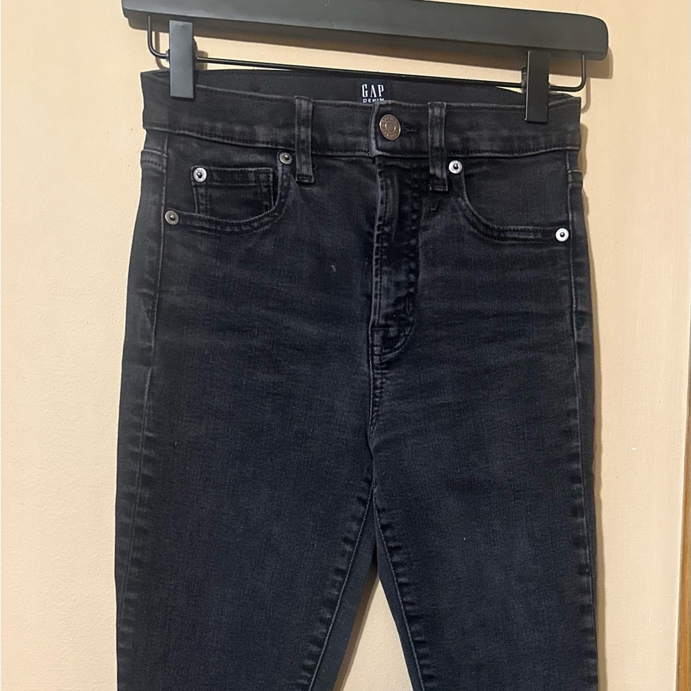 Gap Jeans